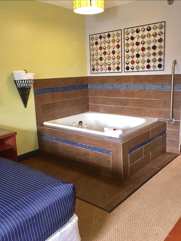 Days Inn By Wyndham Great Lakes Naval Base North Chicago Eksteriør bilde