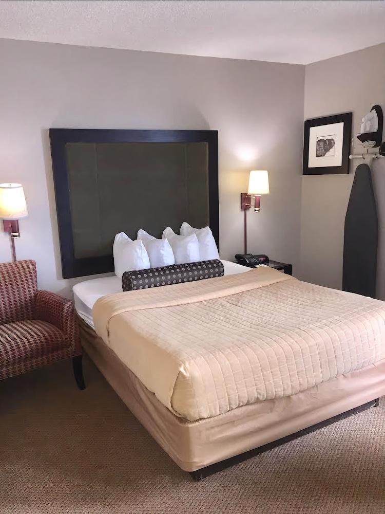 Days Inn By Wyndham Great Lakes Naval Base North Chicago Eksteriør bilde