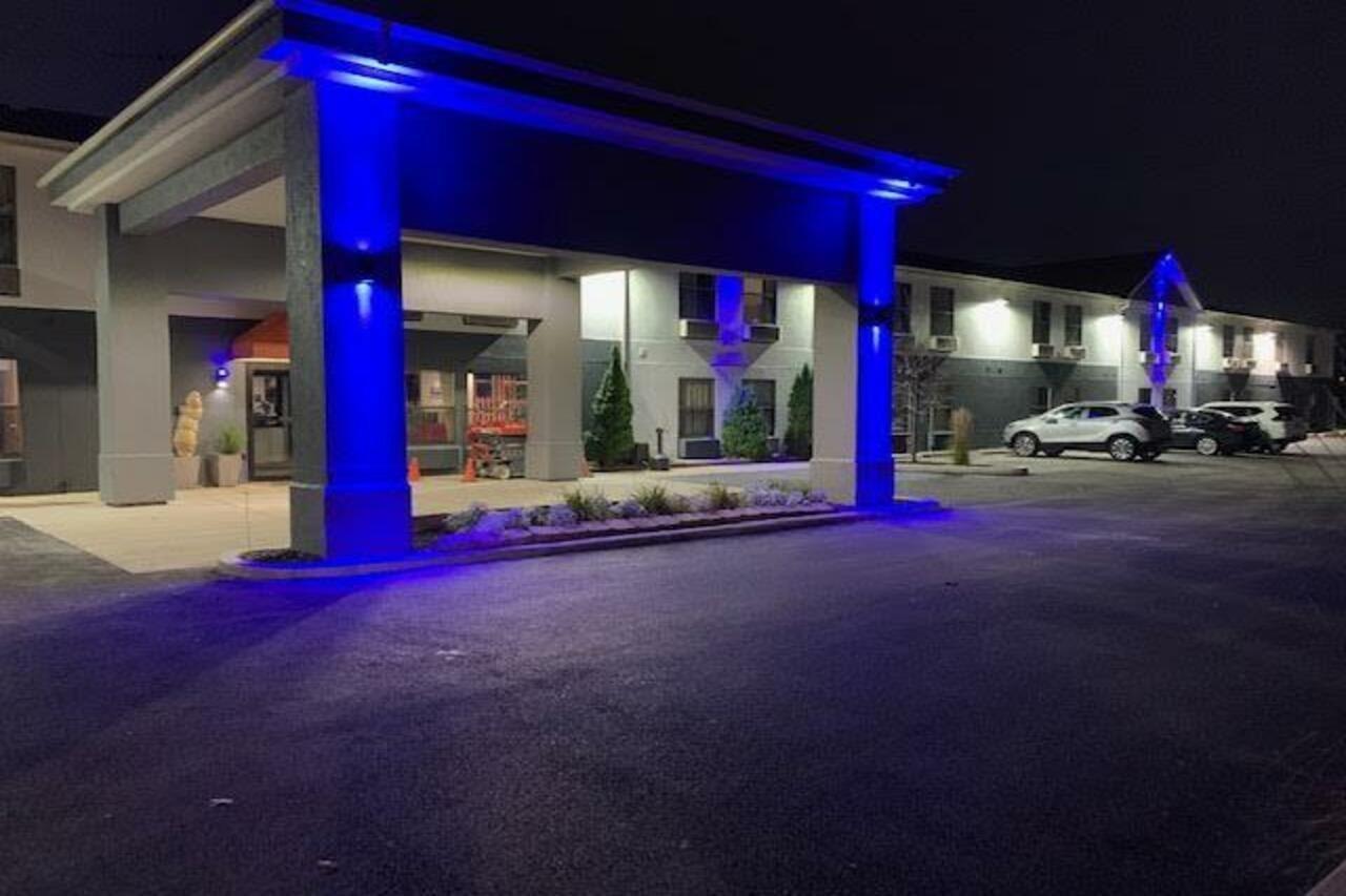 Days Inn By Wyndham Great Lakes Naval Base North Chicago Eksteriør bilde