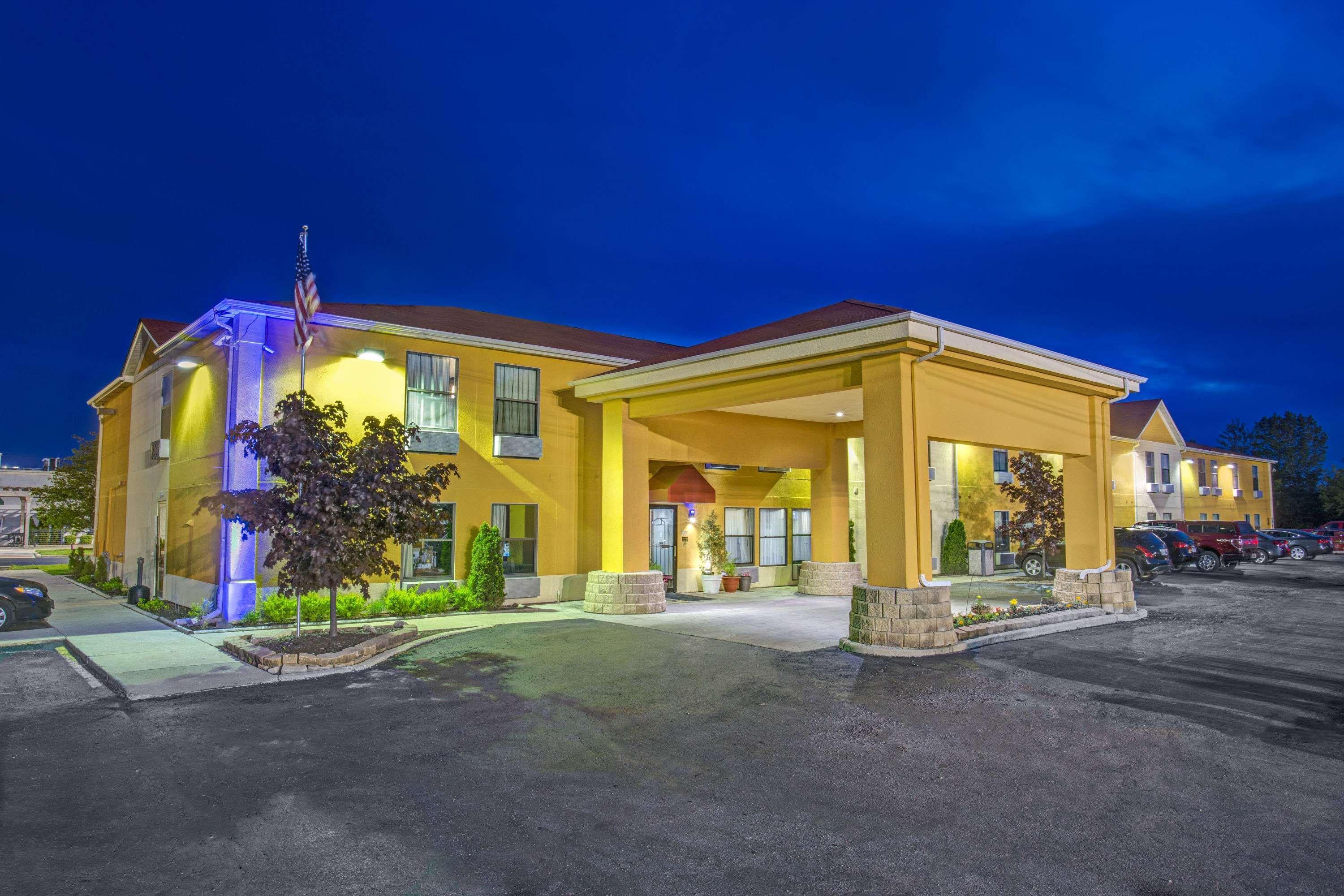 Days Inn By Wyndham Great Lakes Naval Base North Chicago Eksteriør bilde