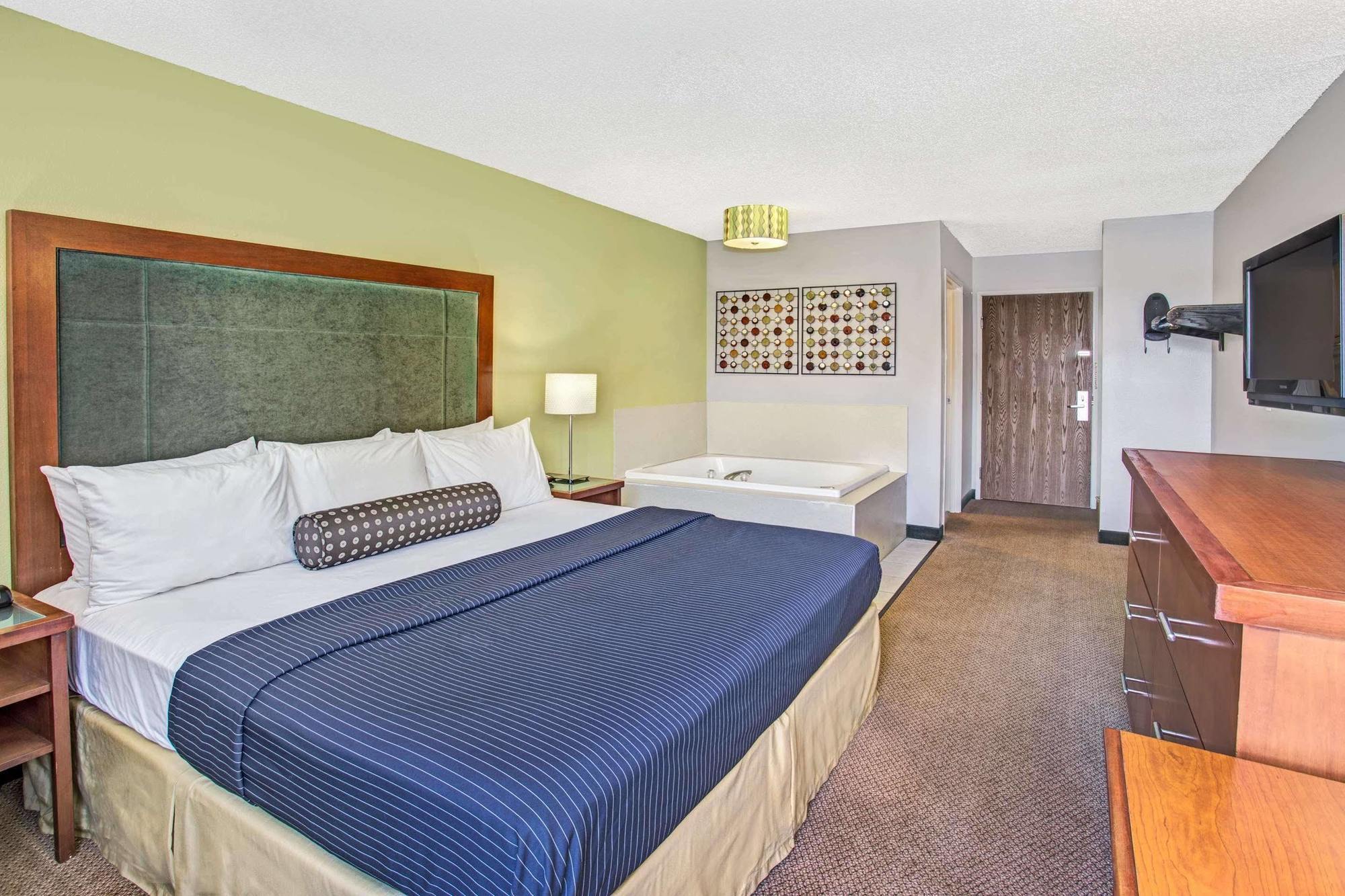 Days Inn By Wyndham Great Lakes Naval Base North Chicago Eksteriør bilde